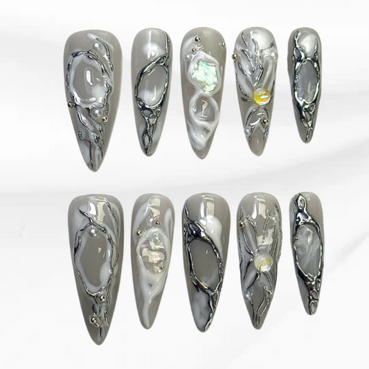  Liquid Metal Flow 